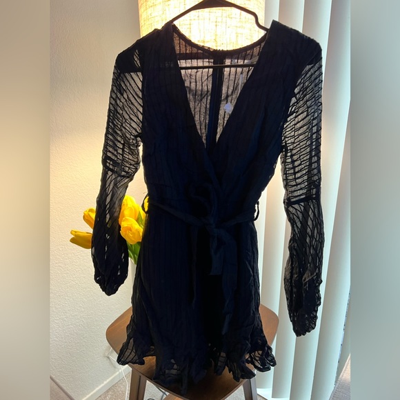 Dresses & Skirts - Black dress
